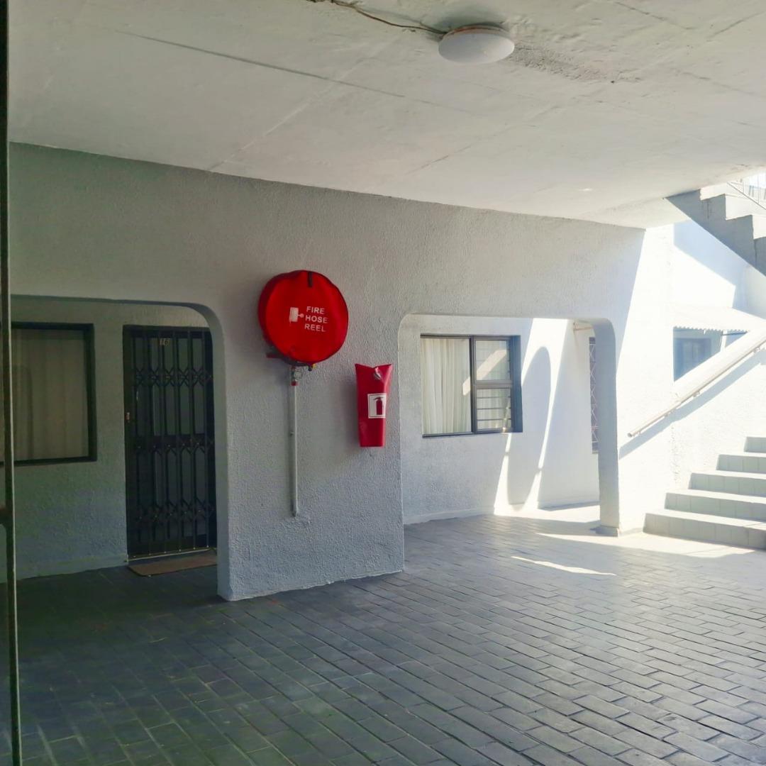 755338_33.jpg
