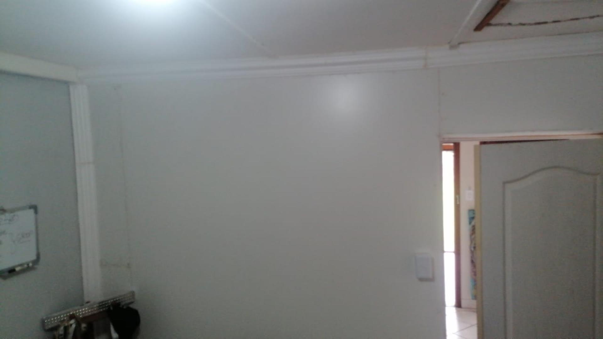 755557_12.jpg