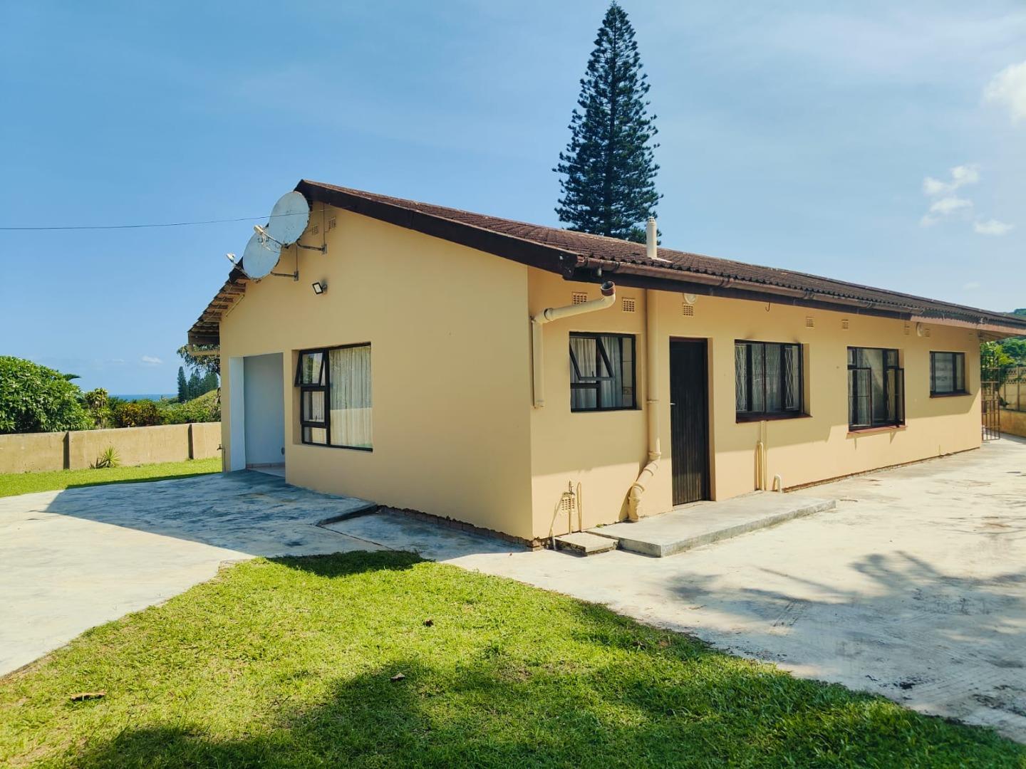 4 Bedroom House + Cottage/Flat for Sale - KwaZulu Natal